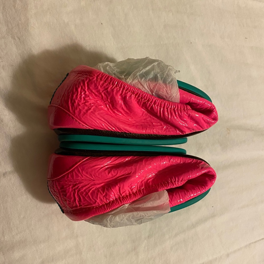 COPY - Pop Pink Tieks sz9